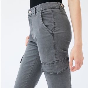 NWT- BDG June High Waisted Skinny Cargo Pants- 32W